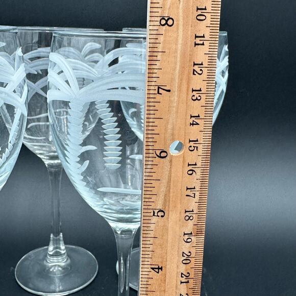 Palm Tree Wine Glasses All Pupose by Rolf, Etched Glass Set of 5 - Picture 3 of 11